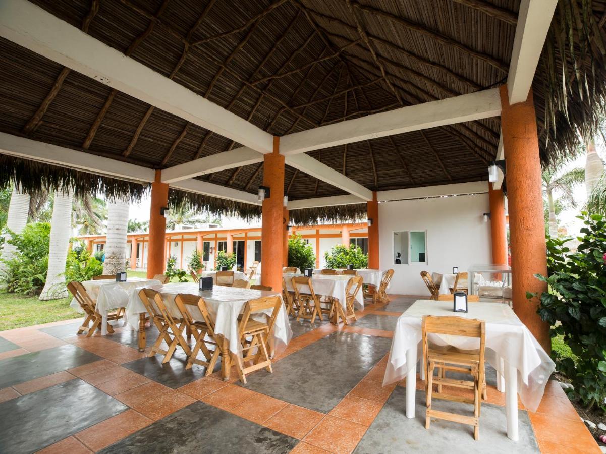 Hotel Y Restaurant Casa Del Mar Costa Esmeralda Esterno foto